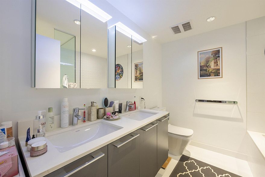 1505 4638 Gladstone Street