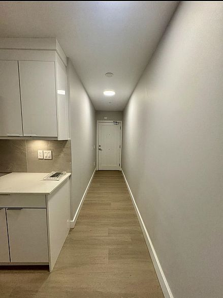 302 3050 Kingsway Road