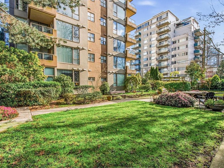 101 2108 W 38th Avenue