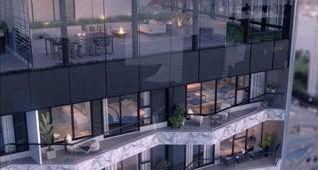 1107 889 Pacific Street