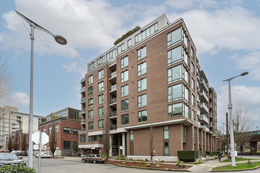 312 1919 Wylie Street