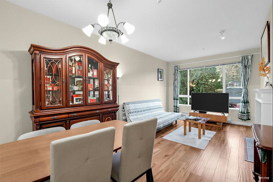 328 5735 Hampton Place