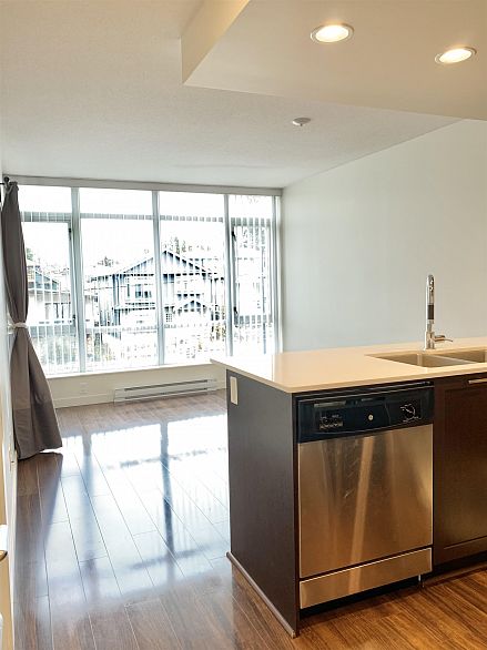 211 4818 Eldorado Mews