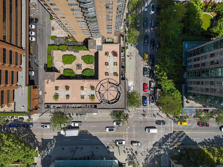 2602 1189 Howe Street