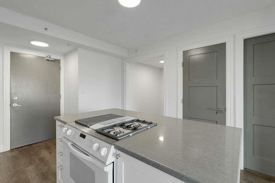 605 1723 Alberni Street