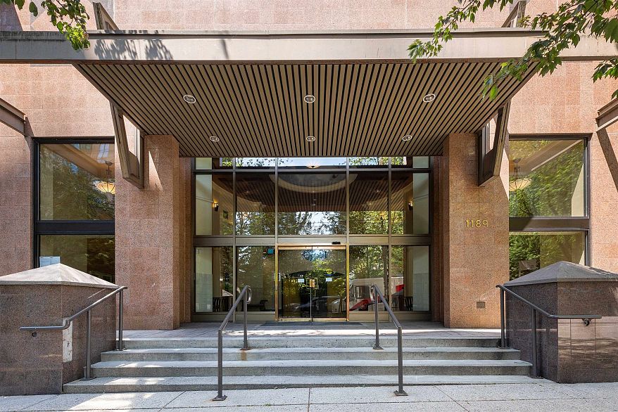 2602 1189 Howe Street