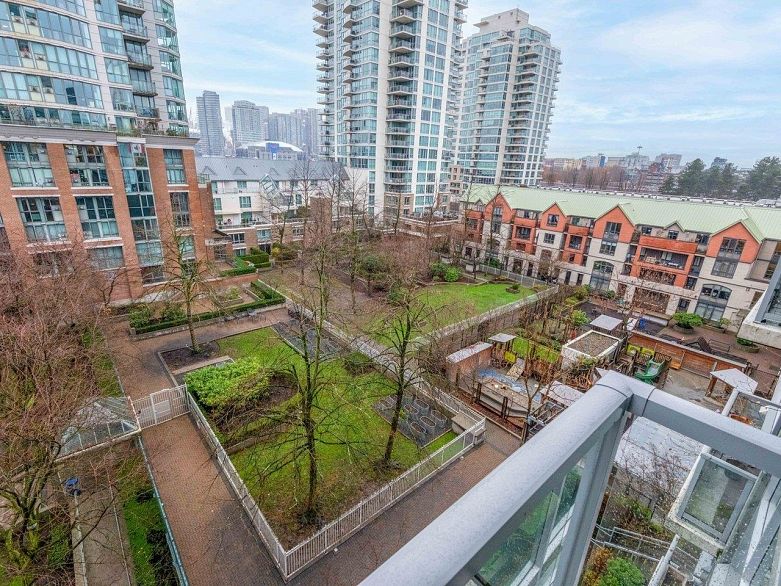 706 189 National Avenue