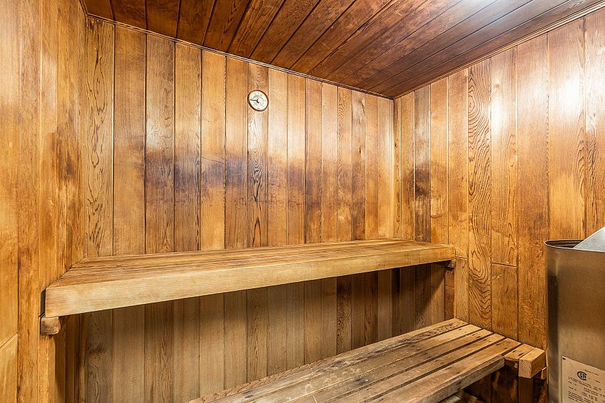 201 1995 Beach Avenue