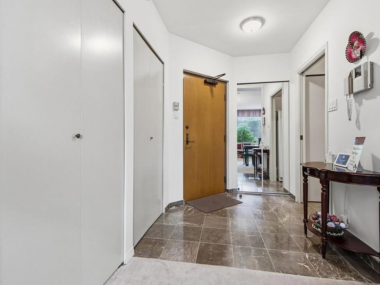 101 2108 W 38th Avenue