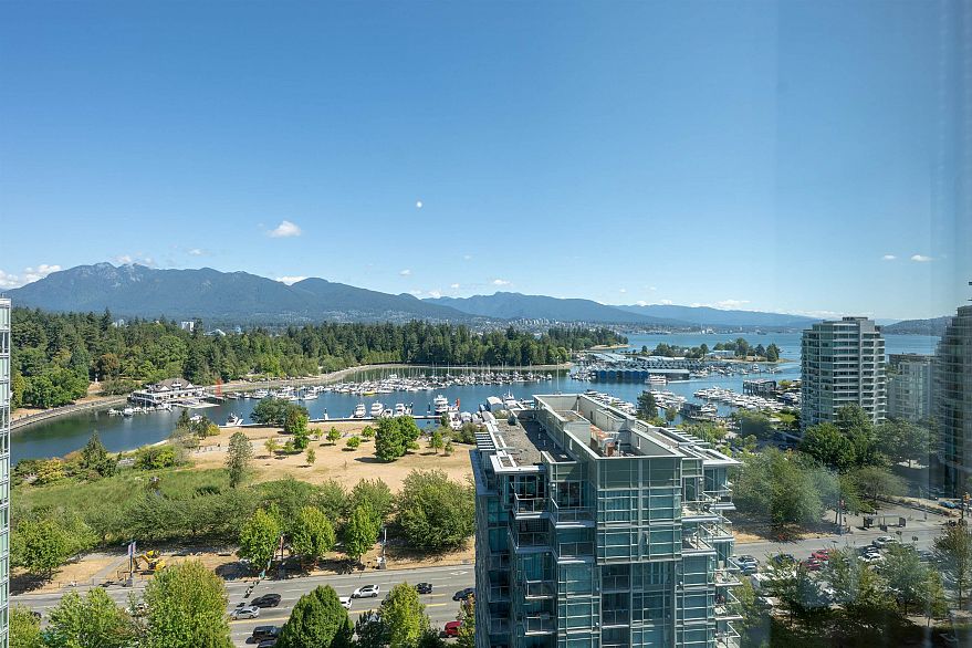 1701 1888 Alberni Street