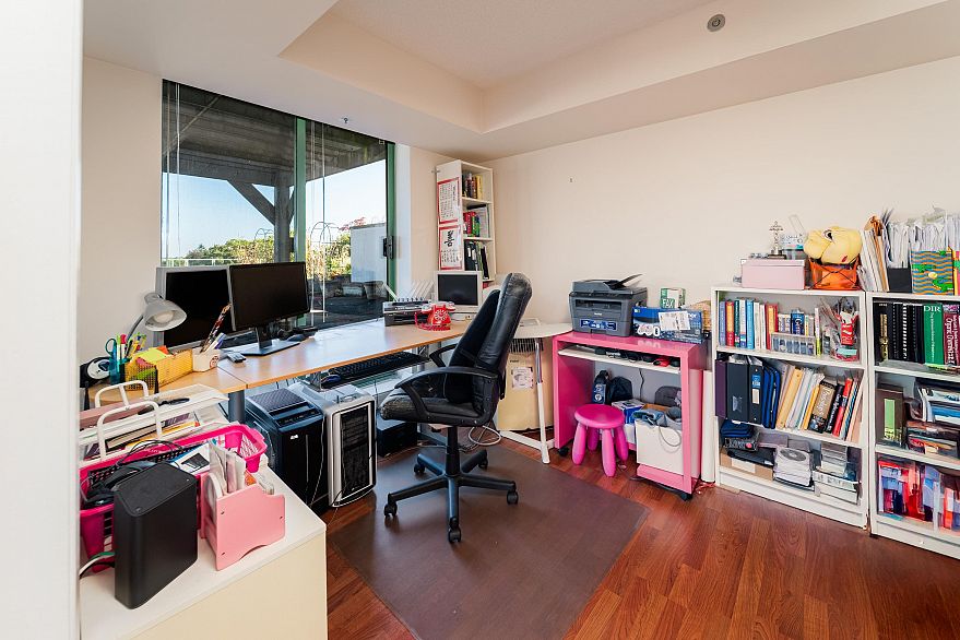 804 518 W 14th Avenue