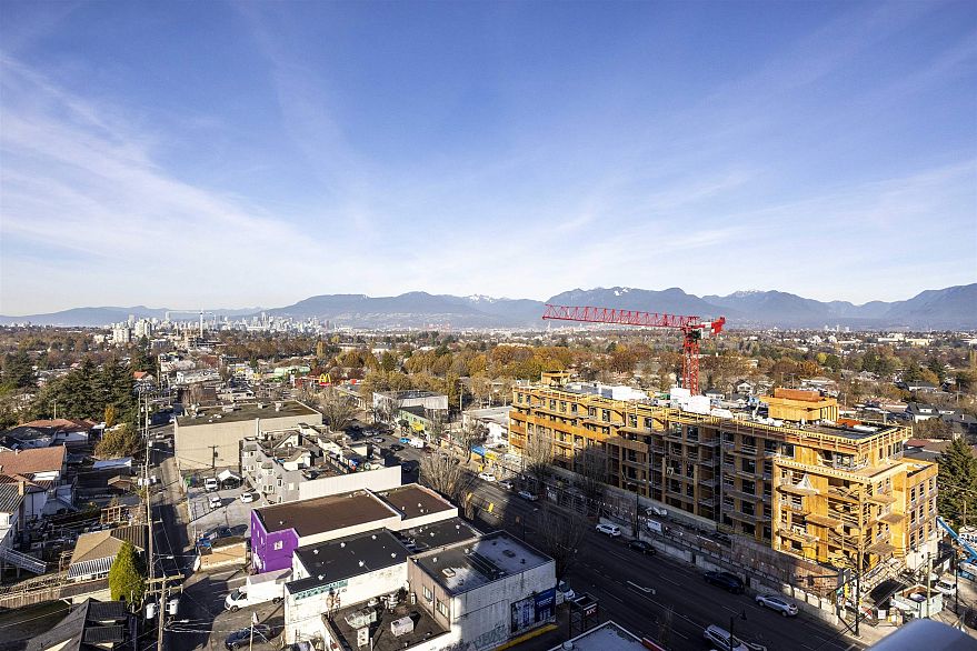 1505 4638 Gladstone Street