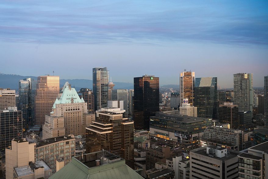 3406 1028 Barclay Street