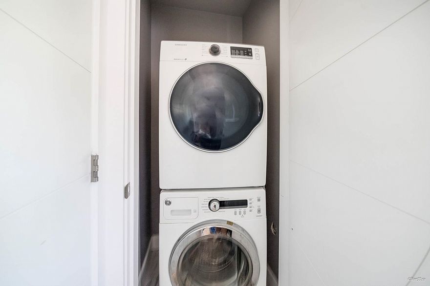 4841 Dumfries Street