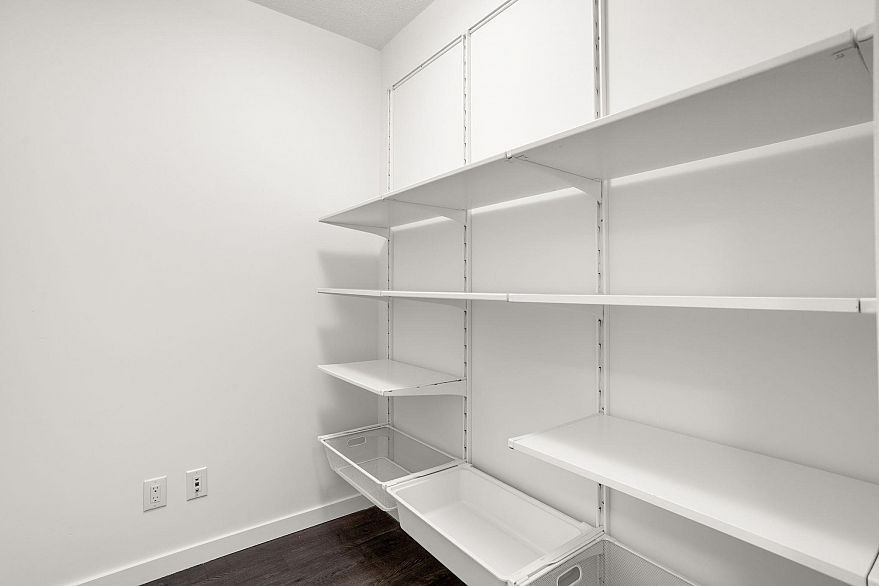 501 5598 Ormidale Street