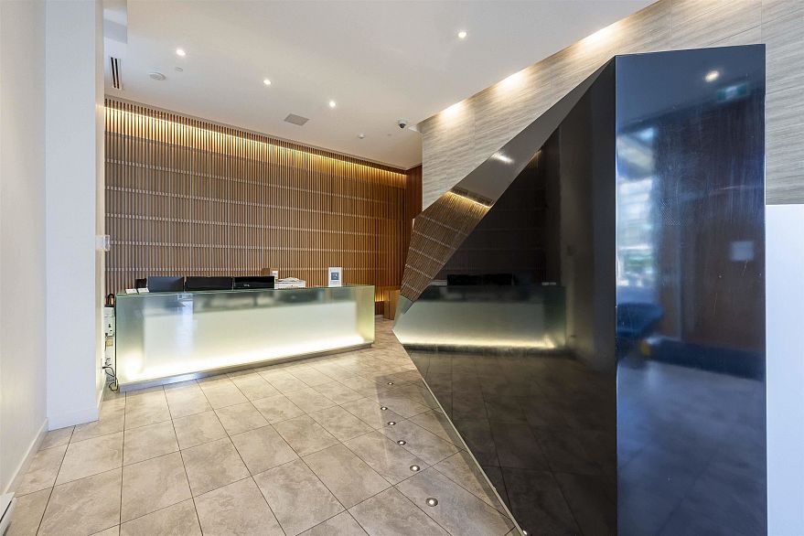 1505 4638 Gladstone Street