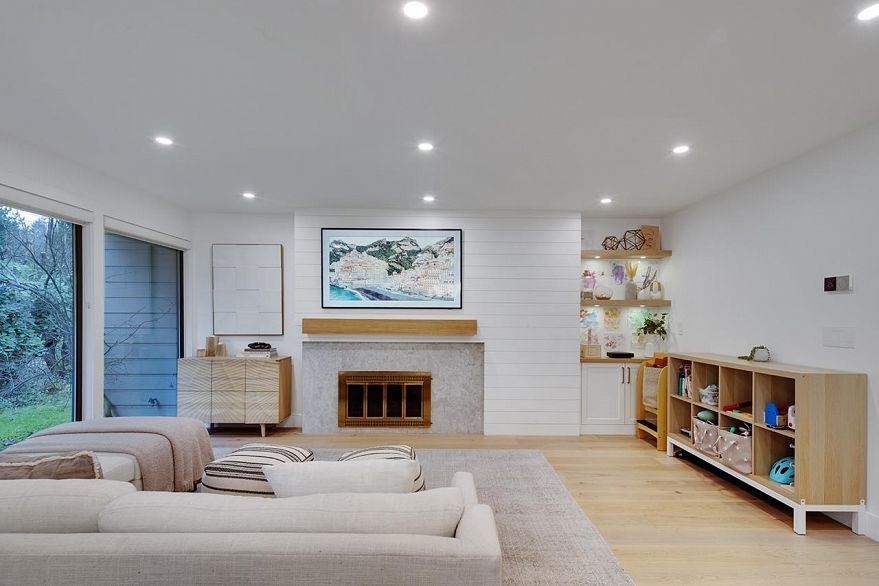 2159 Mcmullen Avenue