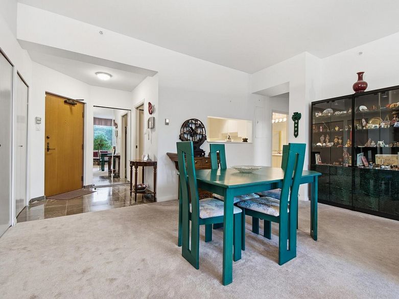 101 2108 W 38th Avenue