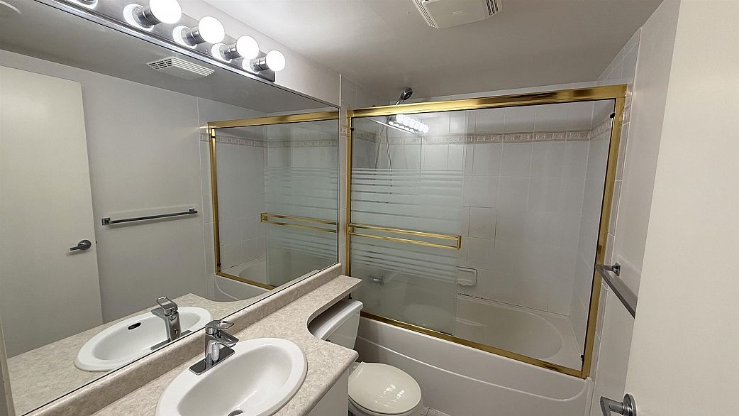 1001 2733 Chandlery Place