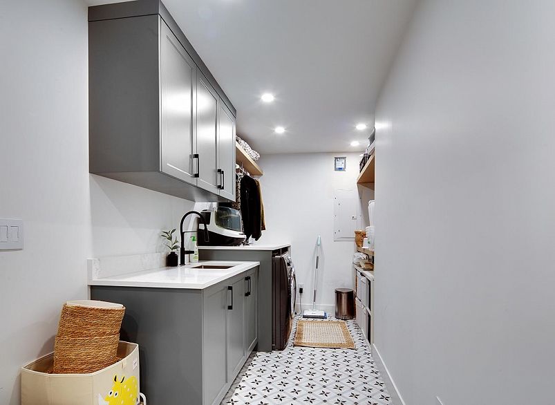 2159 Mcmullen Avenue