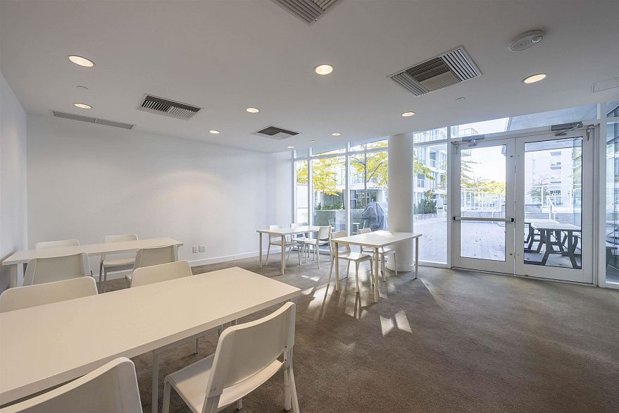 1505 4638 Gladstone Street