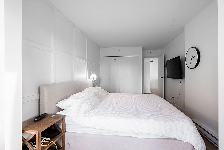 402 1003 Pacific Street