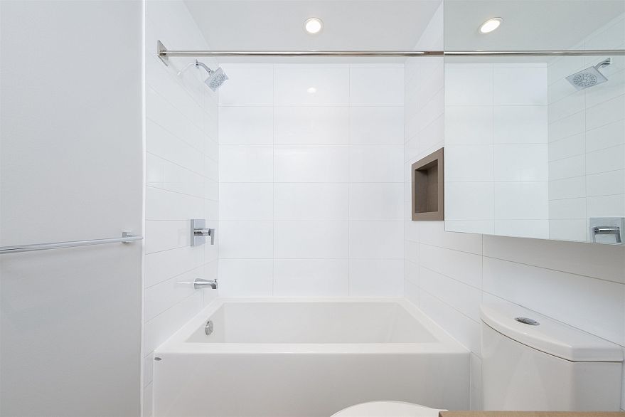 201 3451 Sawmill Crescent