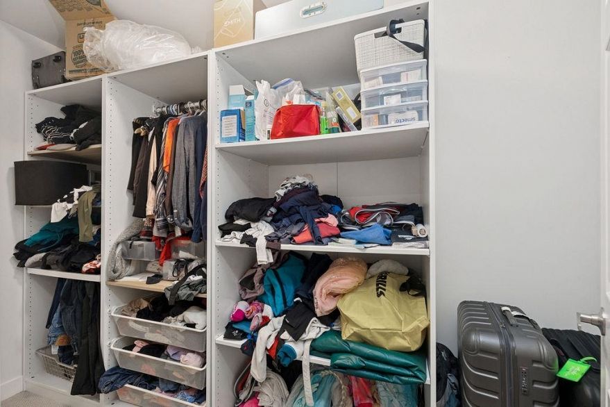 6605 Turnberry Crescent