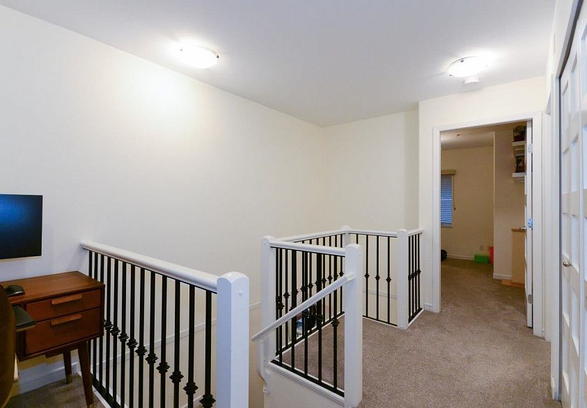 104 2688 Vine Street