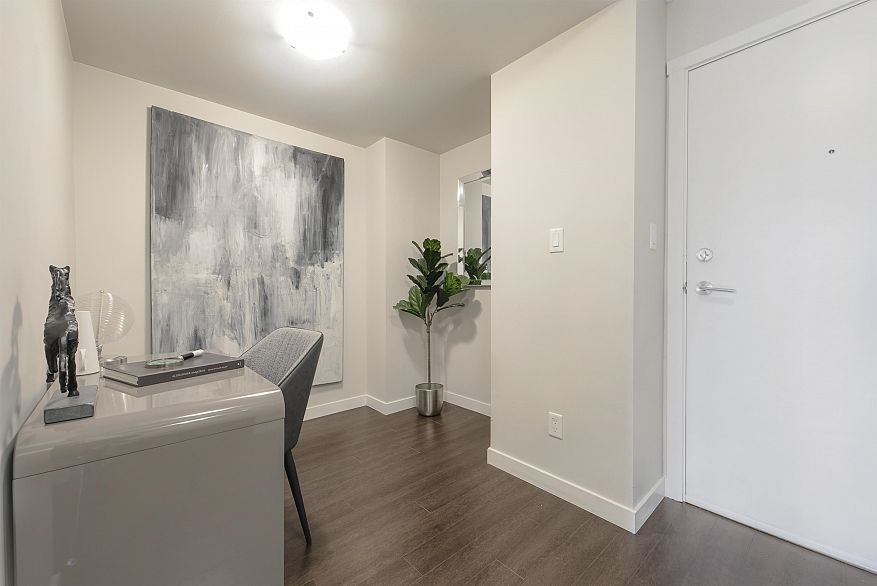 507 445 W 2nd Avenue