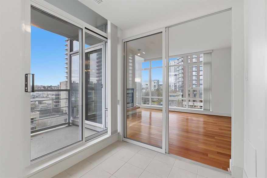 706 1483 Homer Street