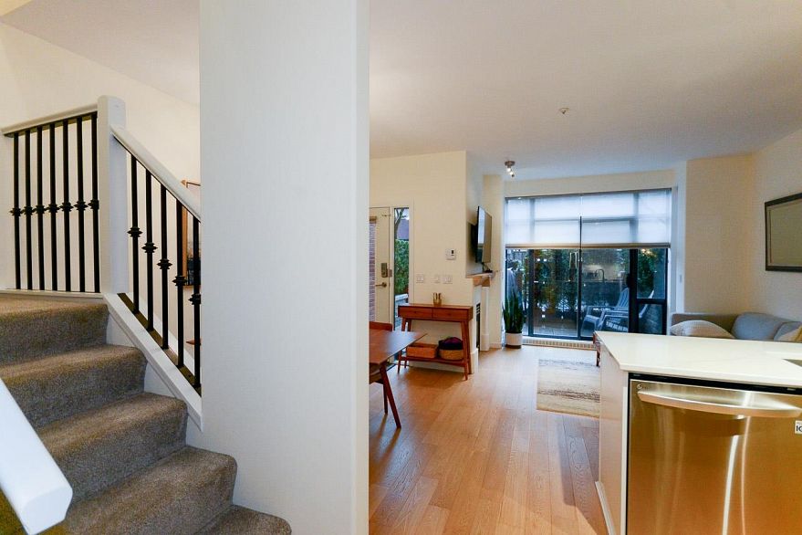 104 2688 Vine Street