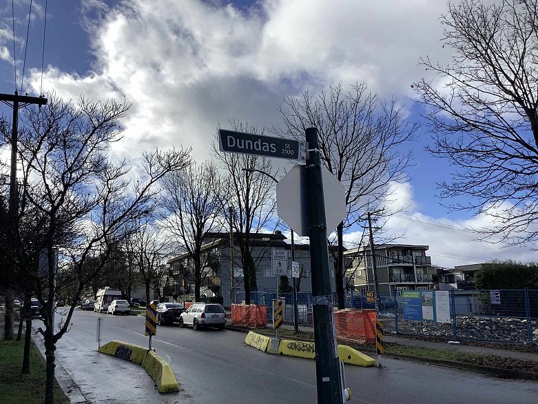 301 16 Lakewood Drive