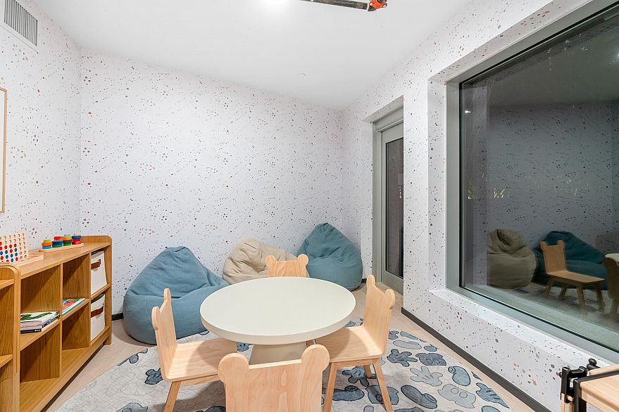 501 1568 Alberni Street