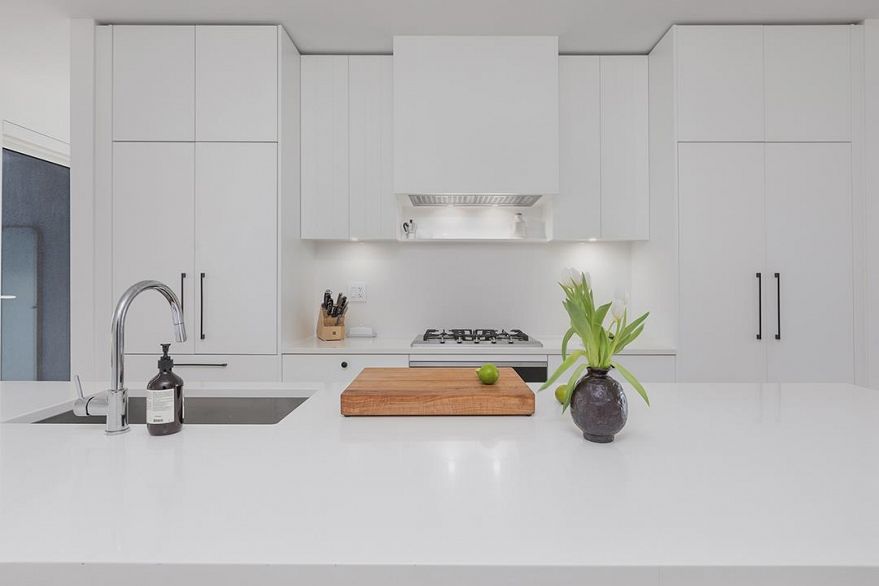 48 W King Edward Avenue