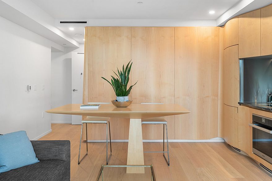 501 1568 Alberni Street