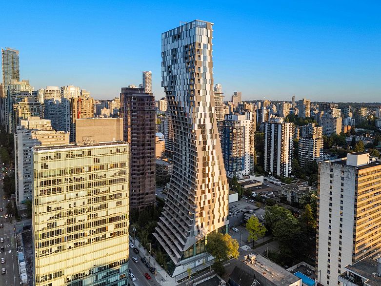 501 1568 Alberni Street