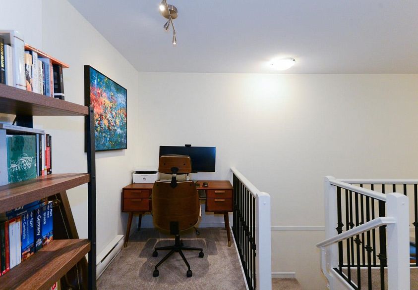 104 2688 Vine Street