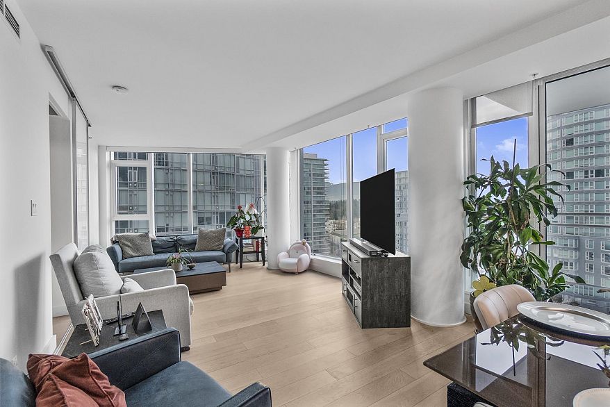 1201 1499 W Pender Street