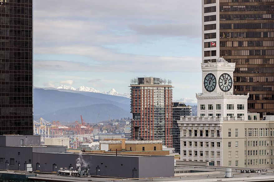 1916 938 Smithe Street