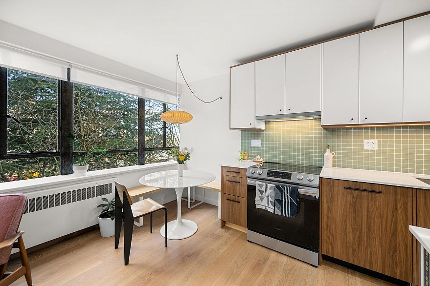 320 1445 Marpole Avenue