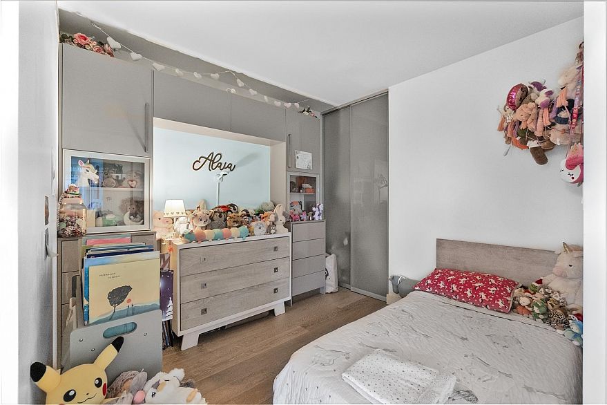 1201 1499 W Pender Street