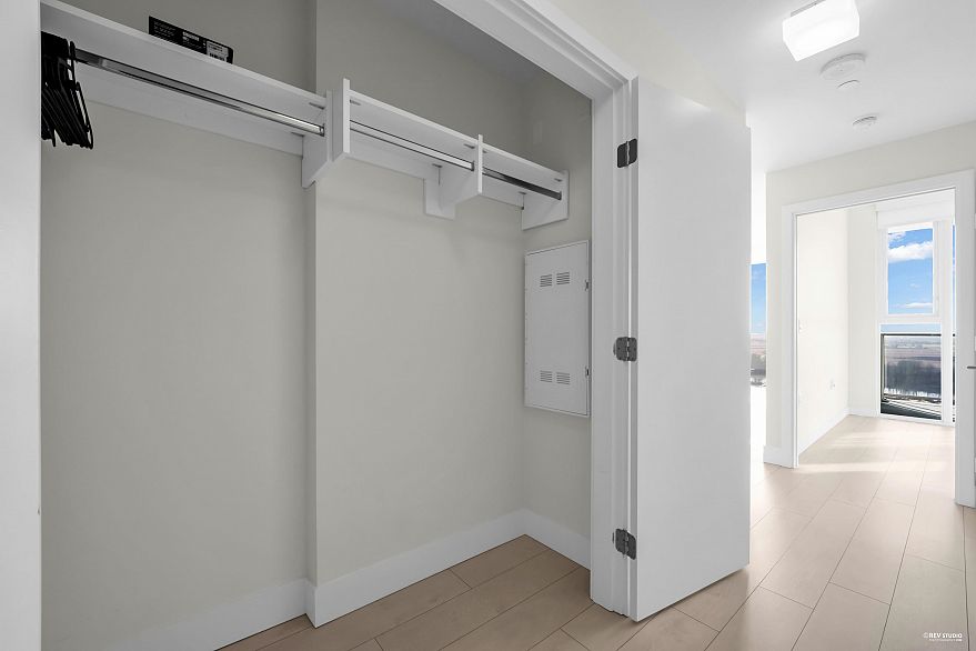 2306 3538 Sawmill Crescent