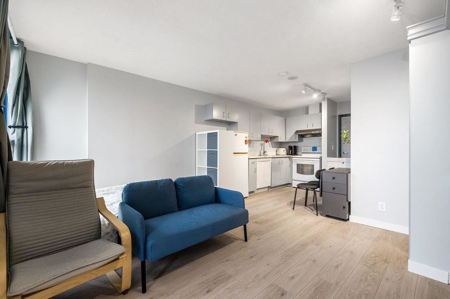 1907 1238 Seymour Street