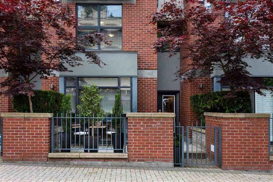 104 2688 Vine Street