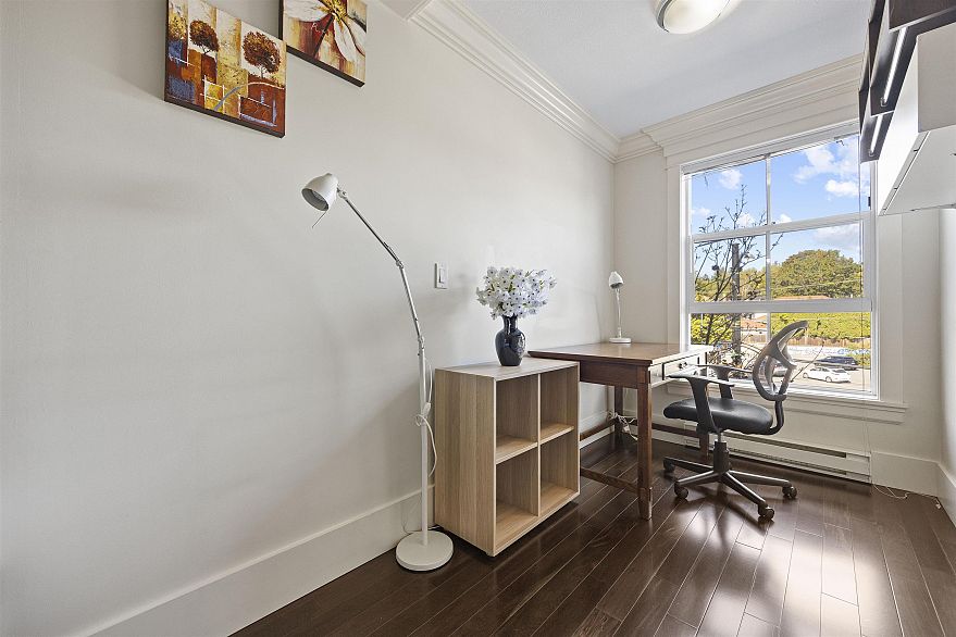 312 5723 Collingwood Street