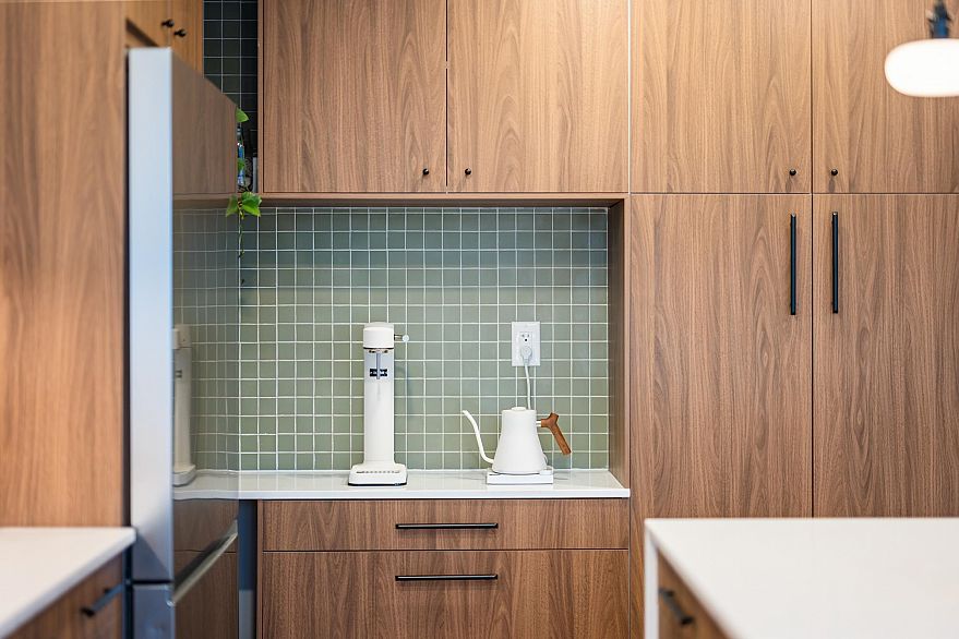 320 1445 Marpole Avenue