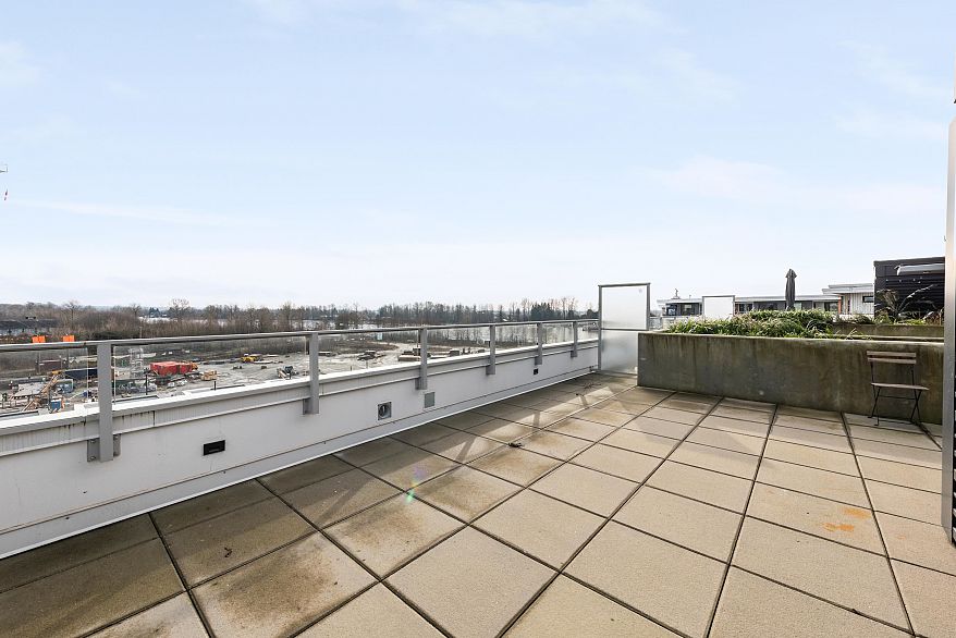 506 3430 E Kent Avenue South