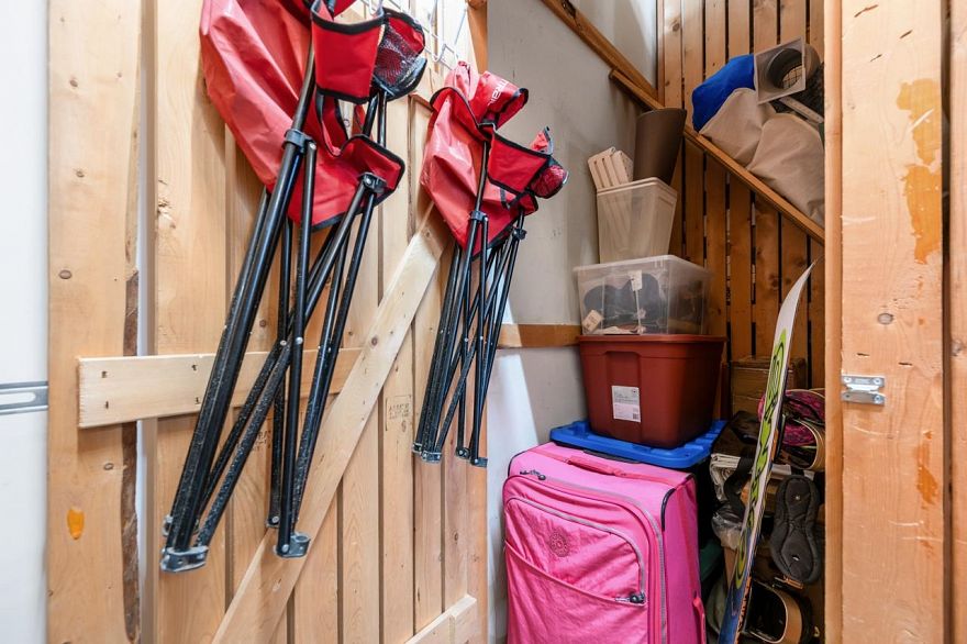 1907 1238 Seymour Street