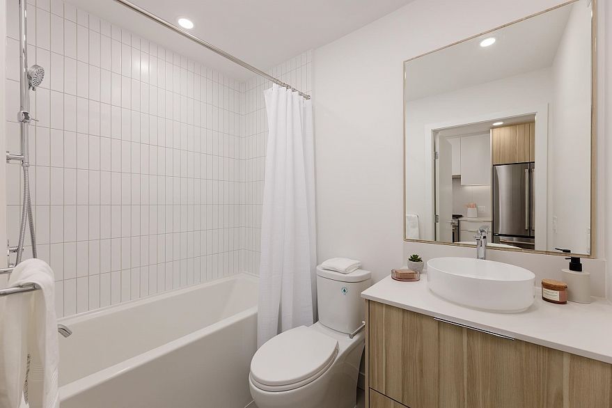 419 2450 Garden Drive